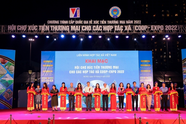 Chăn nuôi công nghệ cao: Giải pháp ngăn ngừa dịch bệnh hiệu quả